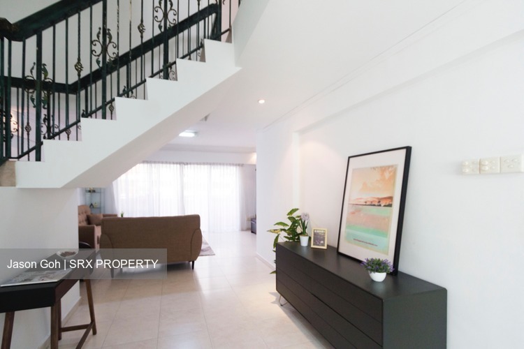 Blk 223 Bukit Batok East Avenue 3 (Bukit Batok), HDB Executive #199410482